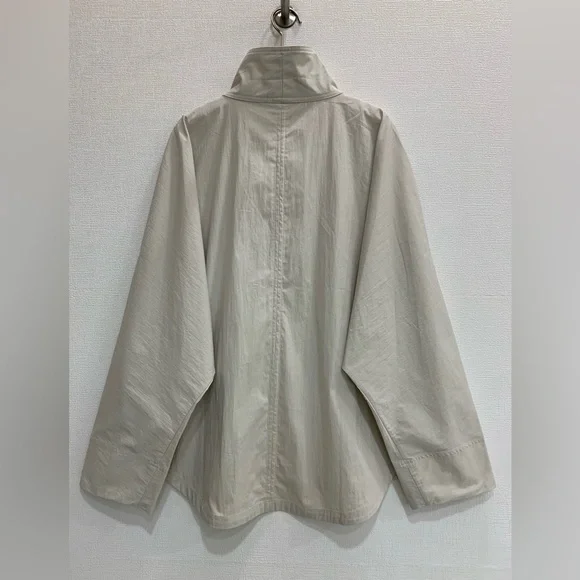 Toteme Oversized Cream High-Neck Bomber Jacket - Picture 3 of 8